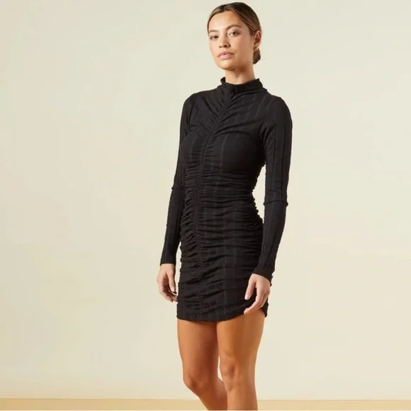 MONROE- Green Ruched Long Sleeve Body-con Dress - NEW - Picture 9 of 10